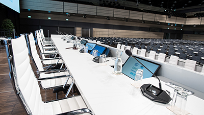 两周服务于22,000名代表