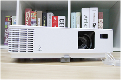 NEC 11·11投影狂欢节 线上线下福利超值来袭