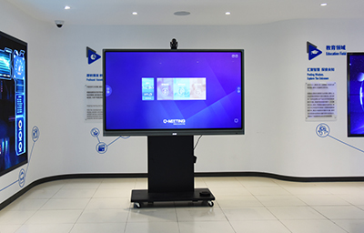 2048级压感技术带您体验会议室中国的“电子书法”