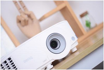 会议室改造升级，不如试试无线智能投影机