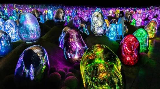 这个夏天，光影、梦幻，世间万千美好齐聚北京teamLab！