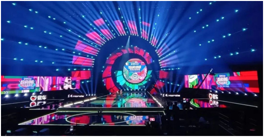 超级818汽车狂欢夜，光祥好“屏”助力打造梦幻舞台