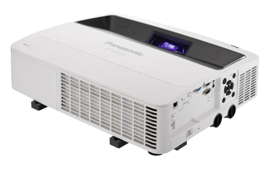 松下超短焦液晶激光投影机 PT-GMZ451C上市