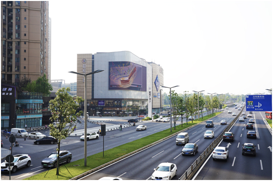 1200㎡双裸眼3D大屏震撼亮相！联建光电再次打造成都地标